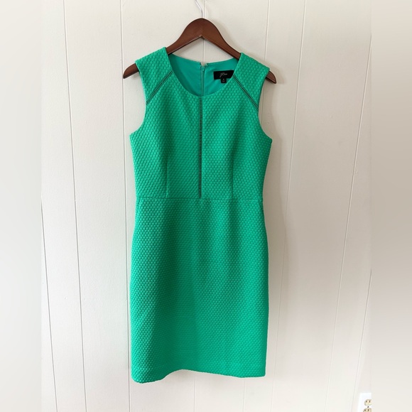 J. Crew Dresses & Skirts - J Crew green sleeveless knee length cocktail portfolio dress size 6